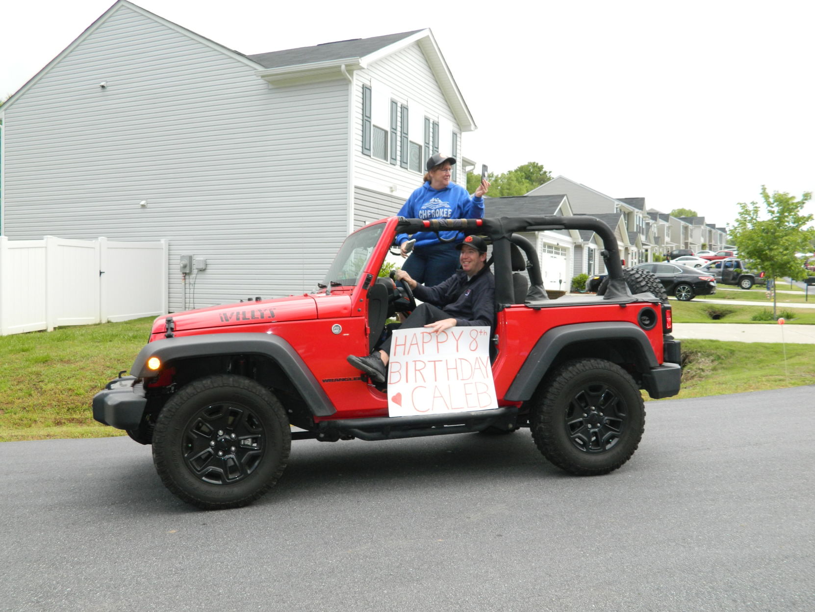 Troutman Jeep parade (98).JPG